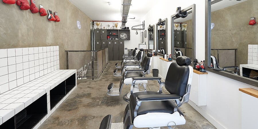 دکور آرایشگاه مردانه شیک