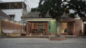طراحی کافی شاپ در فضای باز